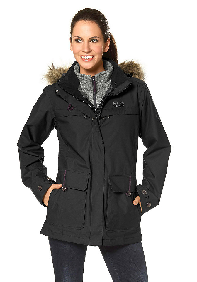 Куртка 3 в 1 Corner Brook Otto Куртка 3 в 1 Corner Brook OttoКуртки<br>Куртка из дышащей ветро- и водонепроницаемой ткани подойдет для любых погодных условий благодаря особенно прочным швам (выдерживает давление до 10 000 мм вод. ст.). Флисовая подкладка отстегивается и может носиться отдельно. Для лучшего сохранения тепла модель снабжена плотной молнией, дополненной застежкой на кнопки. Удобный капюшон украшен искусственным мехом. Модель имеет узкий покрой. Рекомендована машинная стирка. Состав модели в черном и коричневом оттенках: 100% полиамид. Подкладка: 100% полиамид. Внутренняя курточка: 100% полиэстер. Состав модели в темно-синем оттенке: 100% полиамид. Подкладка: 100% полиэстер. Внутренняя курточка: 100% полиэстер.<br><br>Size DE: XS<br>Colour: черный<br>Gender: Женский<br>Age: Взрослый<br>Material: Внутренняя куртка: 100% полиэстер;Подкладка: 100% полиэстер;Верх: 100% полиамид